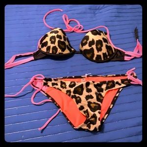 Bathing suit